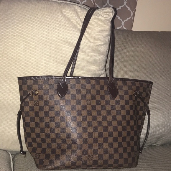 Louis Vuitton Handbags - Auth Louis Vuitton Neverfull MM Damier Ebene Tote